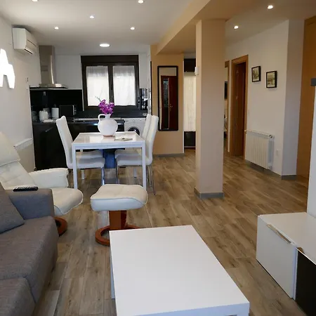 La Muralla Apartment *